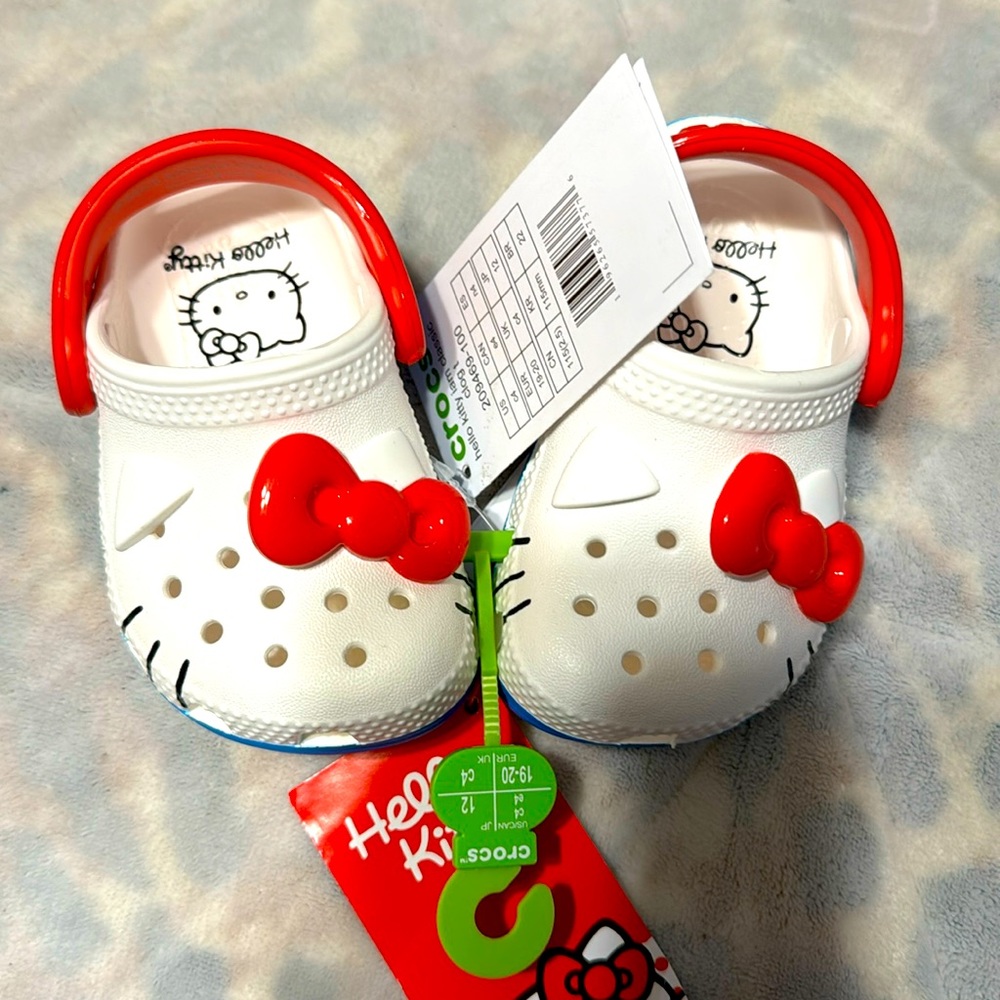 Crocs hello kitty C4